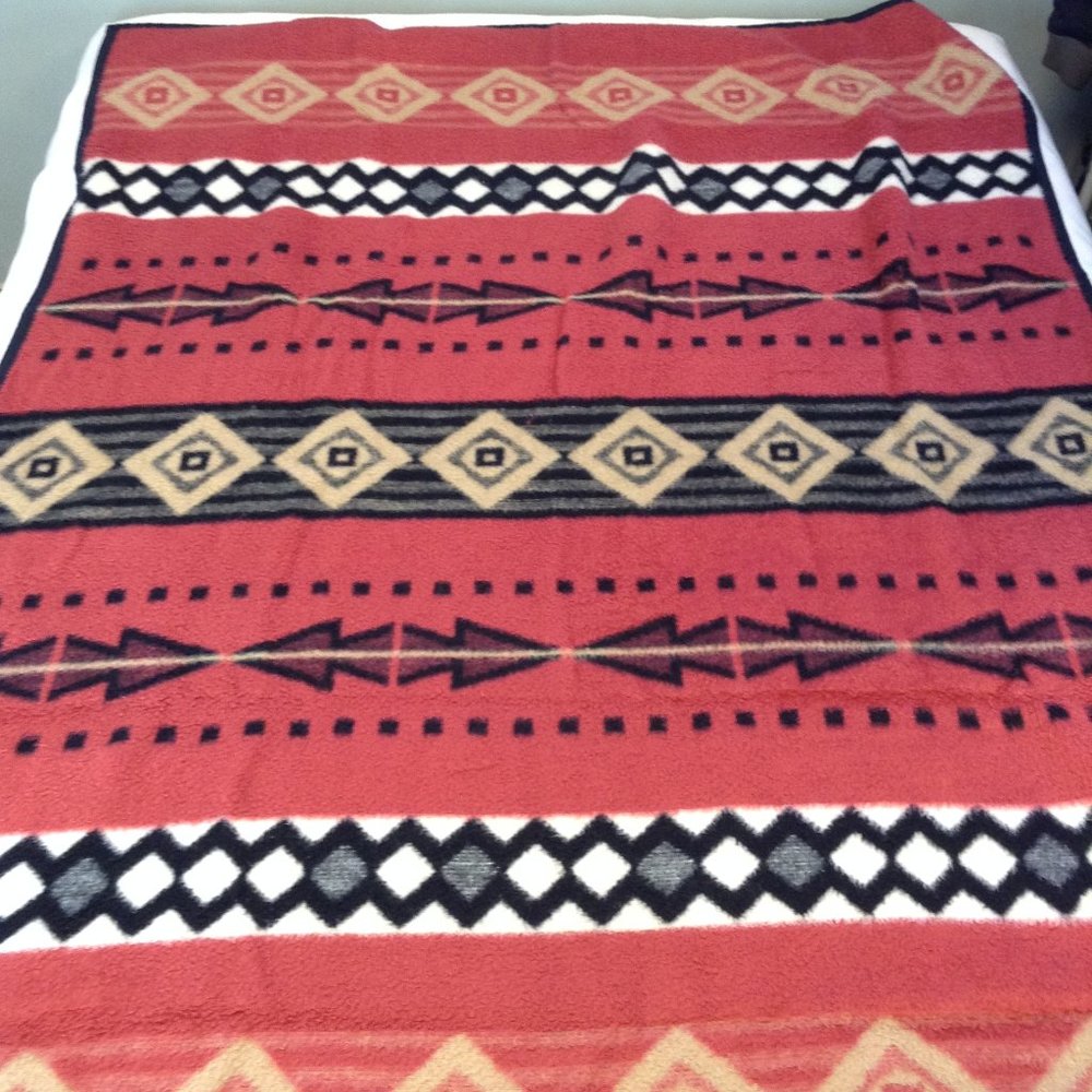 Vintage Biederlack of America Southwest Aztec Style Reversible Acrylic Blanket
